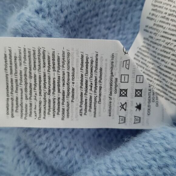 VERO MODA | Mabel Fuzzy Raglan Sleeve Sweater Blue w/ Rhinestone Buttons Sz L - Picture 15 of 15